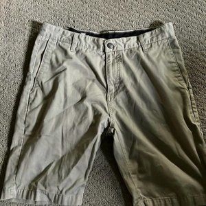 Volcom khaki shorts